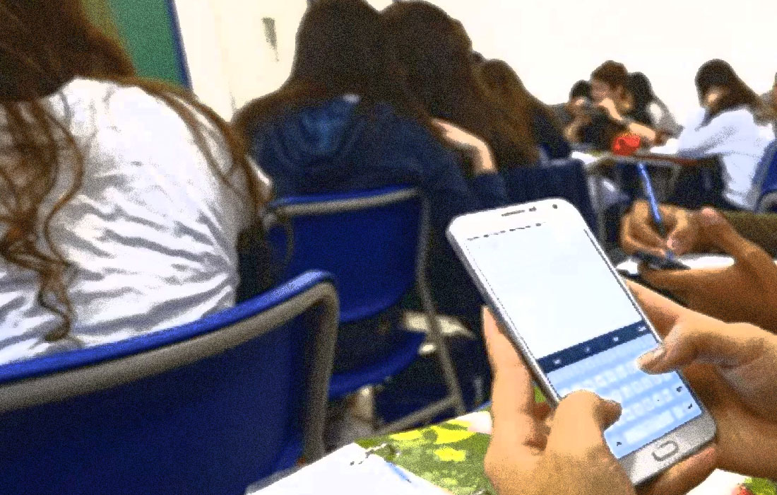 Uso de celulares: Sinteps questiona Centro sobre interpretações abusivas