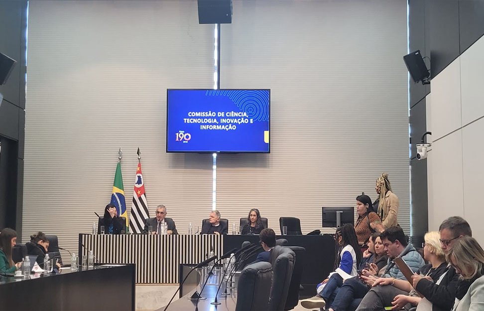 Sinteps questiona secretário de C&amp;TI em sessão na Alesp