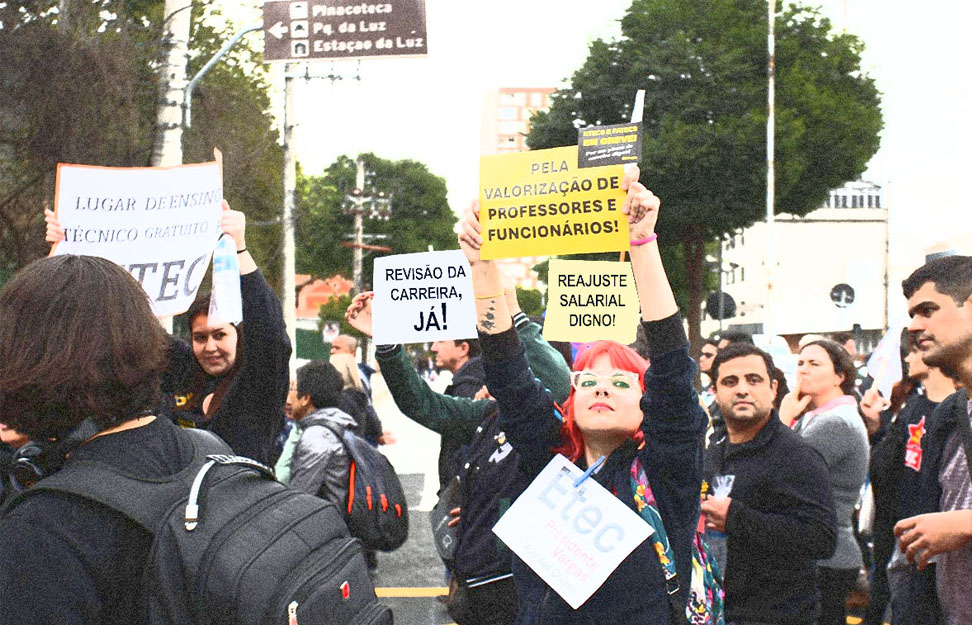 Cadê a carreira? Sinteps impulsiona campanha pela apresentação do plano e por reajuste para todos