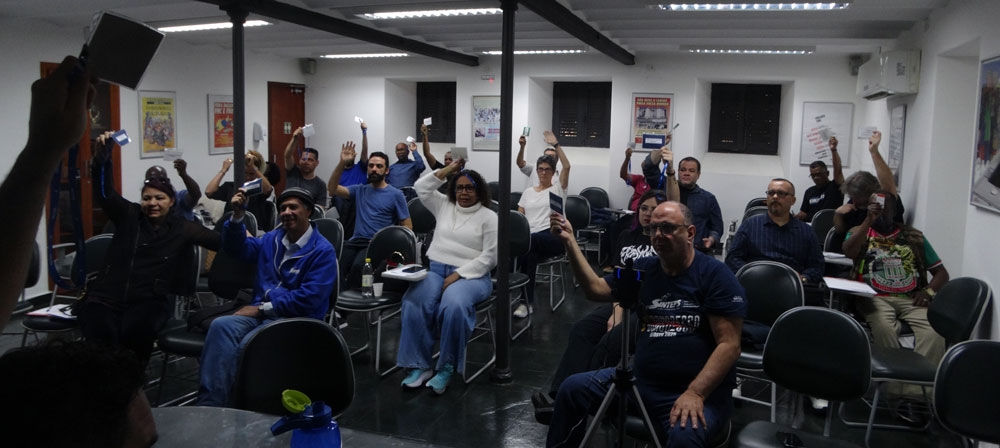 Em reunião, Conselho Diretor do SINTEPS decide por greve