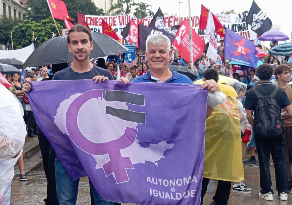 FotoatodiadamulheremSP-1