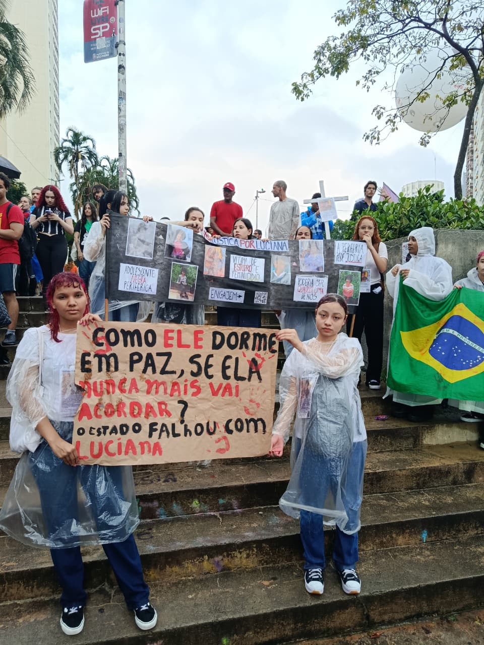 FotoatodiadamulheremSP-3