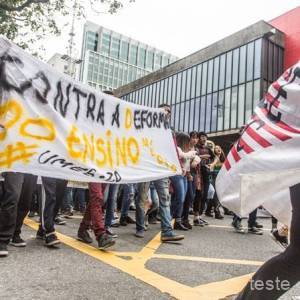 ato_-_contra_reforma_em_-_foto_1_original