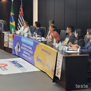 f89bf687-8958-4930-a00e-130c7a9cf0ed_original